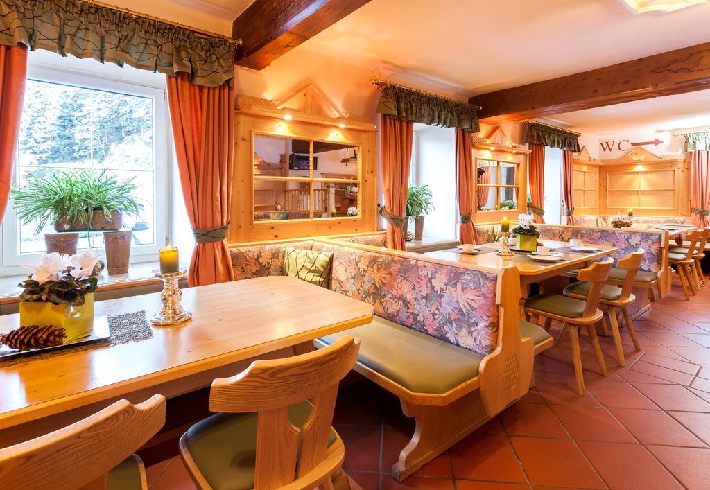 Gasthof Krisplwirt Hotel Luaran gambar